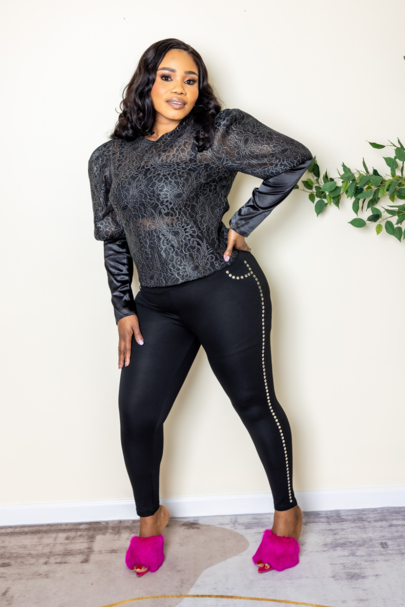 Curve Studded Leggings