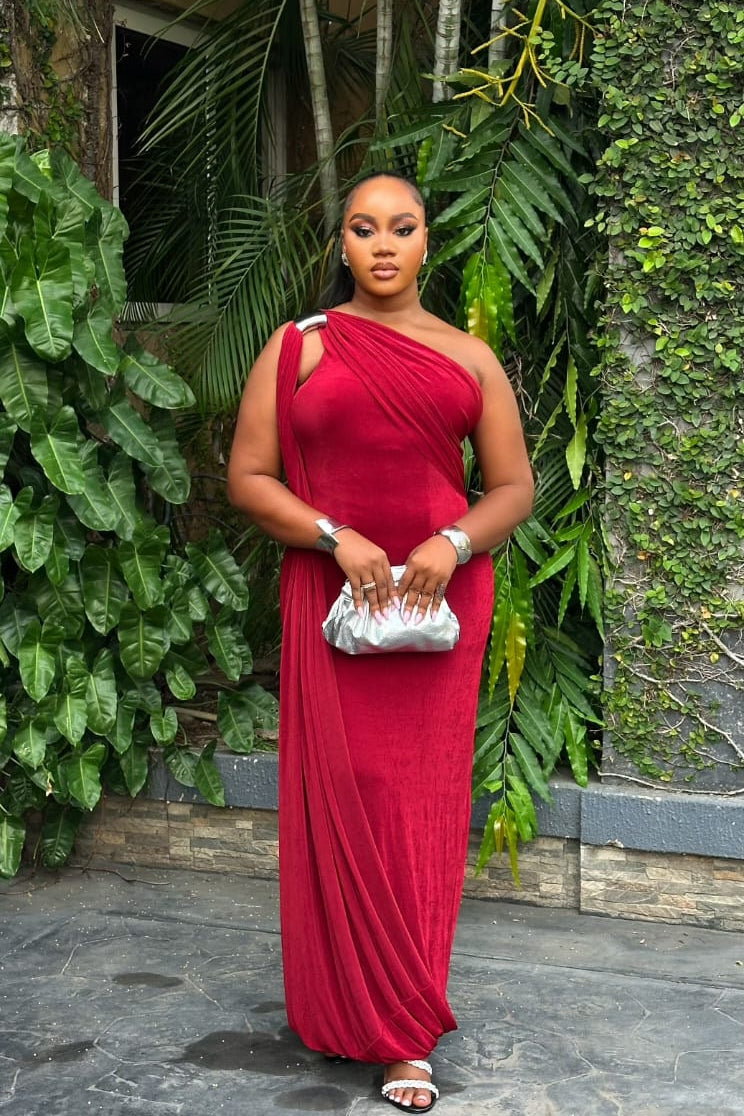 Crimson Legacy Gown - STERA FASHION 